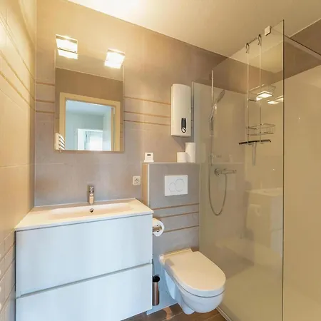 Plaza E 2413 With A Private Balcony Appartement *