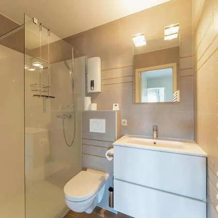 Appartement Plaza E 2413 With A Private Balcony Oostduinkerke