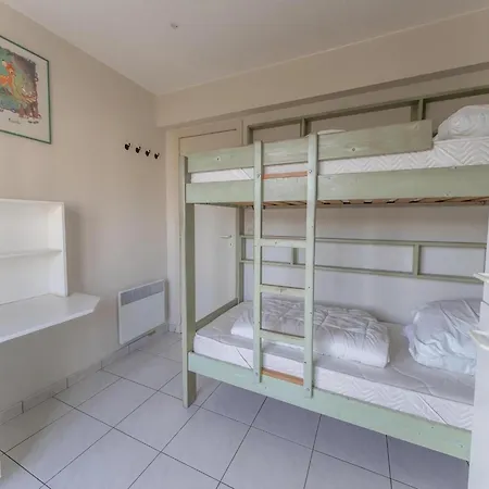 Plaza E 2413 With A Private Balcony Appartement Oostduinkerke